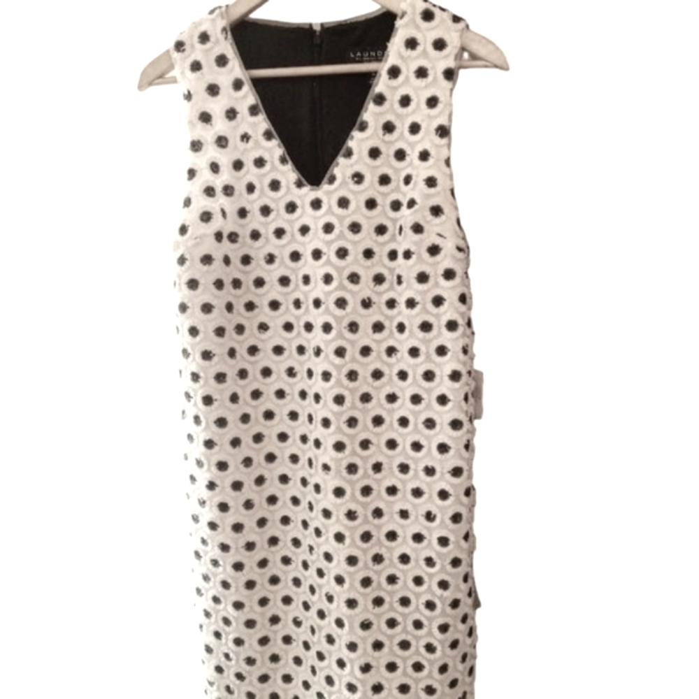 NWT | Gorgeous Sequin Floral Cocktail Dress | Laundry by Shelli Segal | Size: 10 - Picture 10 of 15